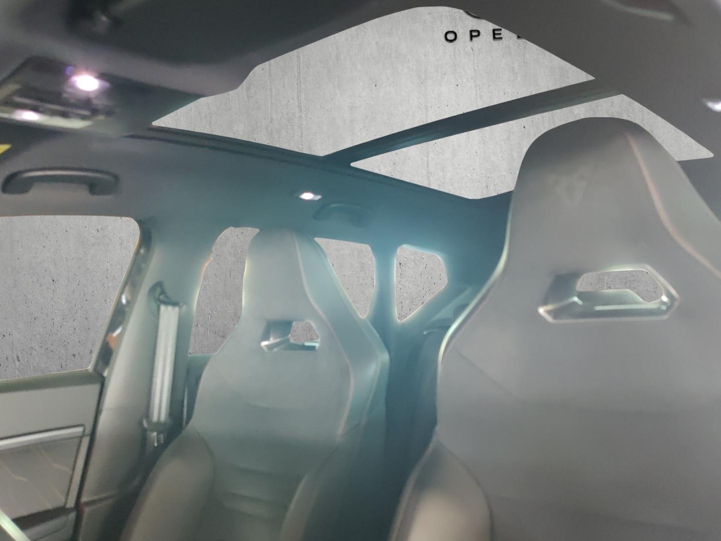 Cupra Ateca 4Drive TSI AHK-klappbar Navi Panoglasdach 