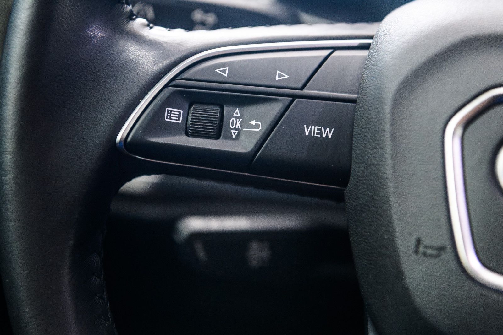 Fahrzeugabbildung Audi Q3 35 TFSI advanced