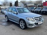 Mercedes-Benz GLK 220 CDI Aut. BlueEfficiency 4Matic_BiXen_AHK - Mercedes-Benz GLK 220 mit Diesel-Antrieb: Geländewagen, Automatik
