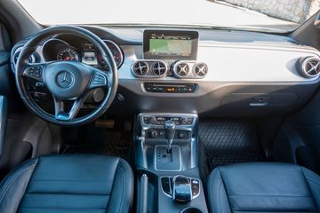 Mercedes X 250 - 9