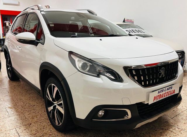 Peugeot 2008 BlueHDi 100 Allure