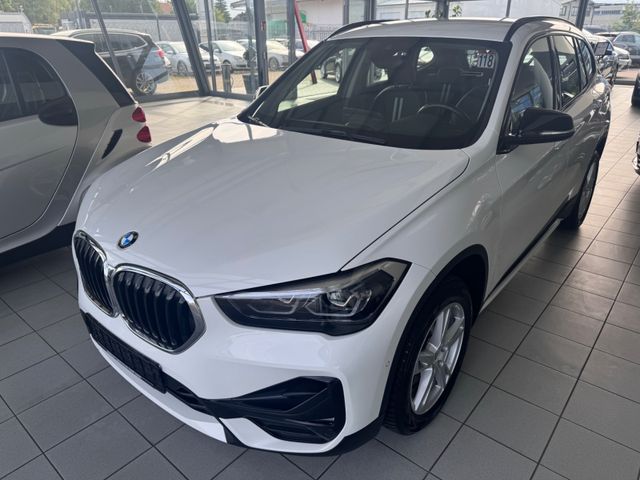 BMW X1 sDrive 18 d Sport Line Navi*HK*RFK*HU*LED*AHK