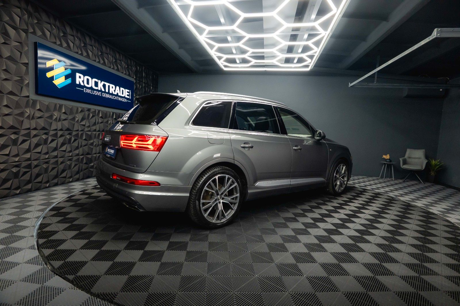 Fahrzeugabbildung Audi Q7 3.0 TDI quattro S-Line Plus *Pano*ACC*LED*