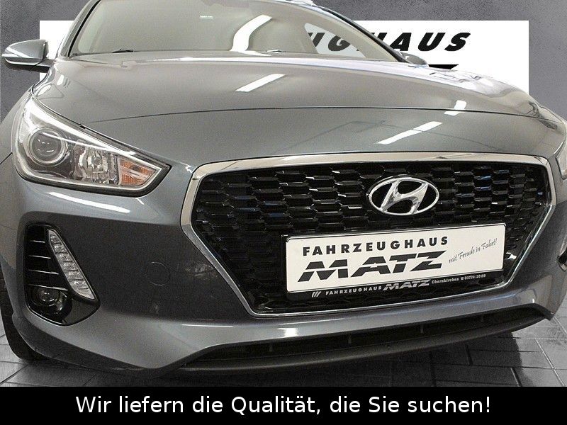 Fahrzeugabbildung Hyundai i30 1.4 T-GDI Premium*Winterpaket*