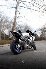 Yamaha YZF-R1M RN 32 - YAMAHA R1