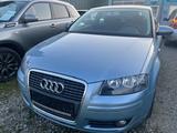 Audi A3 1.6 Attraction - Audi A3 bis 5.000 Euro