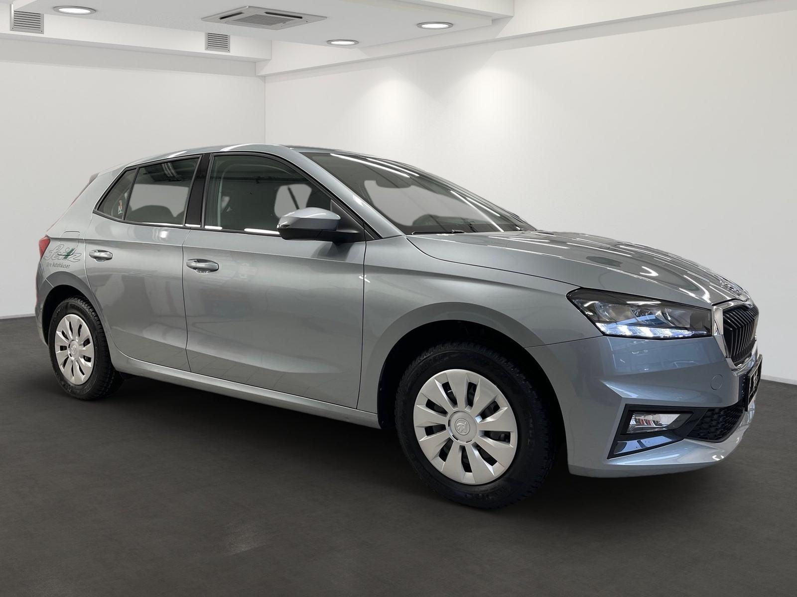 Skoda Fabia 1.0 TSI Selection *LED*PARKSENSOR*SMART LI