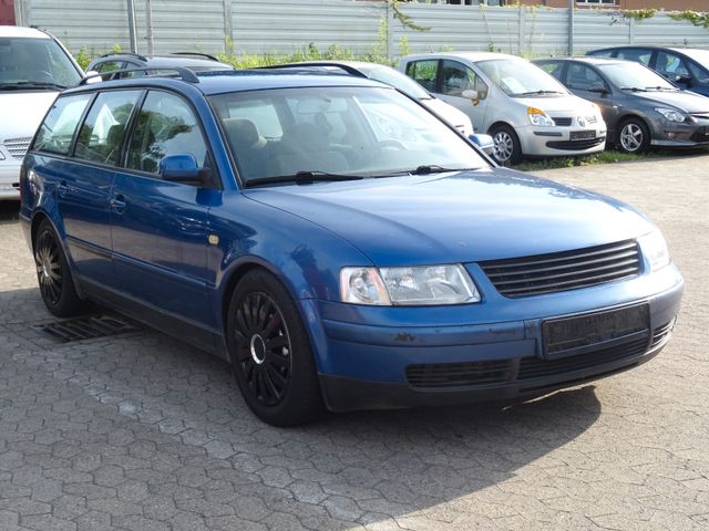 Volkswagen Passat Variant 1.8 *TÜV NEU*KLIMAAUTOMATIK*