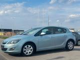 Opel Astra J Lim. 5-trg.  AUTOMATIK*TÜV NEU*8FACH - Opel Astra: Kombi, J