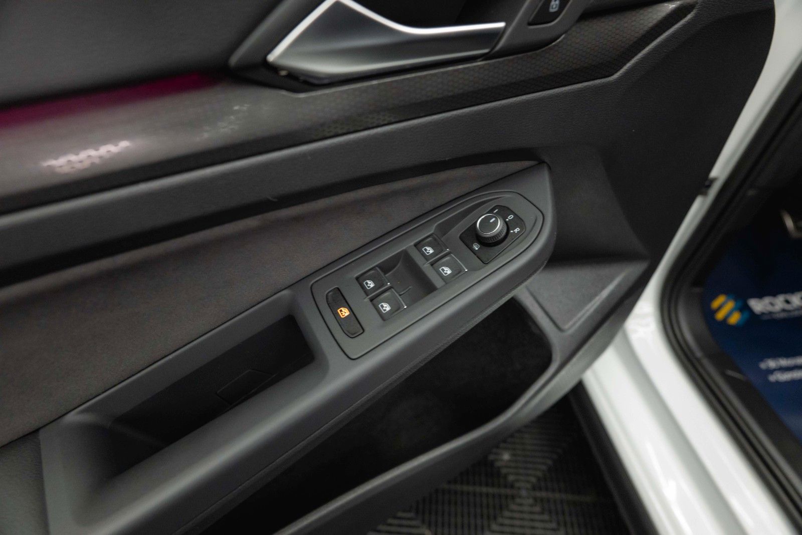 Fahrzeugabbildung Volkswagen Golf VIII Lim. GTI *LED+*Digital Tacho*1.Hand*