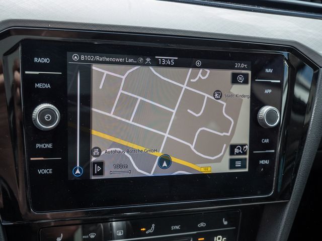 Passat Variant 2.0 TDI DSG Business ACC LED PANO