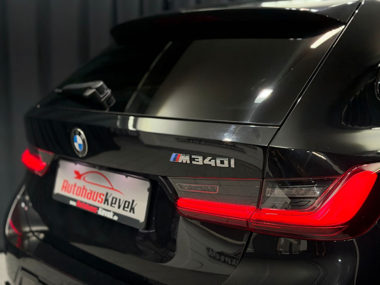 Fahrzeugabbildung BMW M340 i xDrive Touring |FACELIFT|HIFI|AHK|