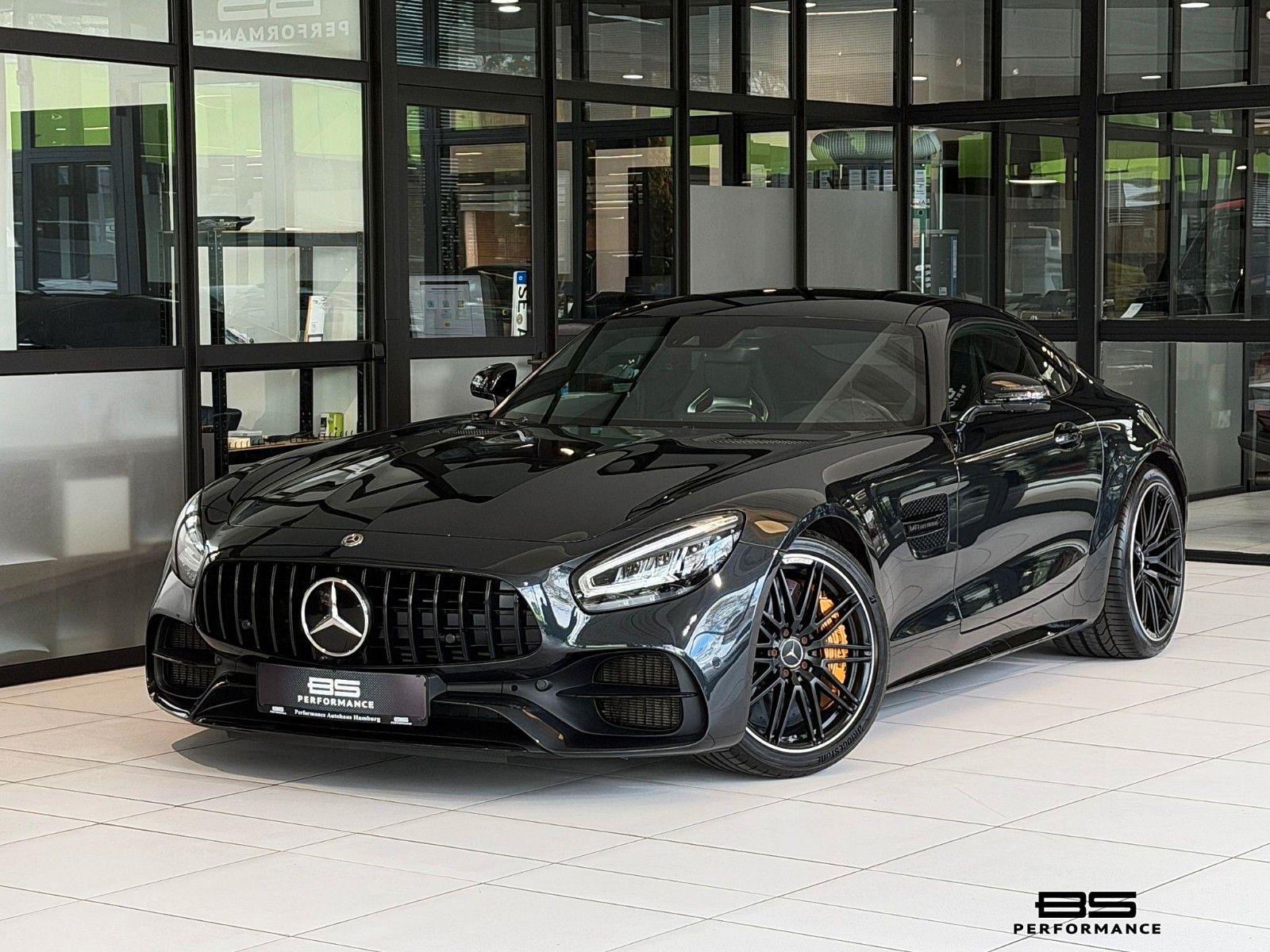 MERCEDES-BENZ AMG GT C|PERFORMANCE|CARBON|ACC|PANO|MB-GARANTIE