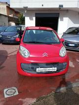 Citroën Citroen C1 1.4 HDi 55CV 5 porte AMIC1 - Citroën C1 mit Diesel-Antrieb: Limousine