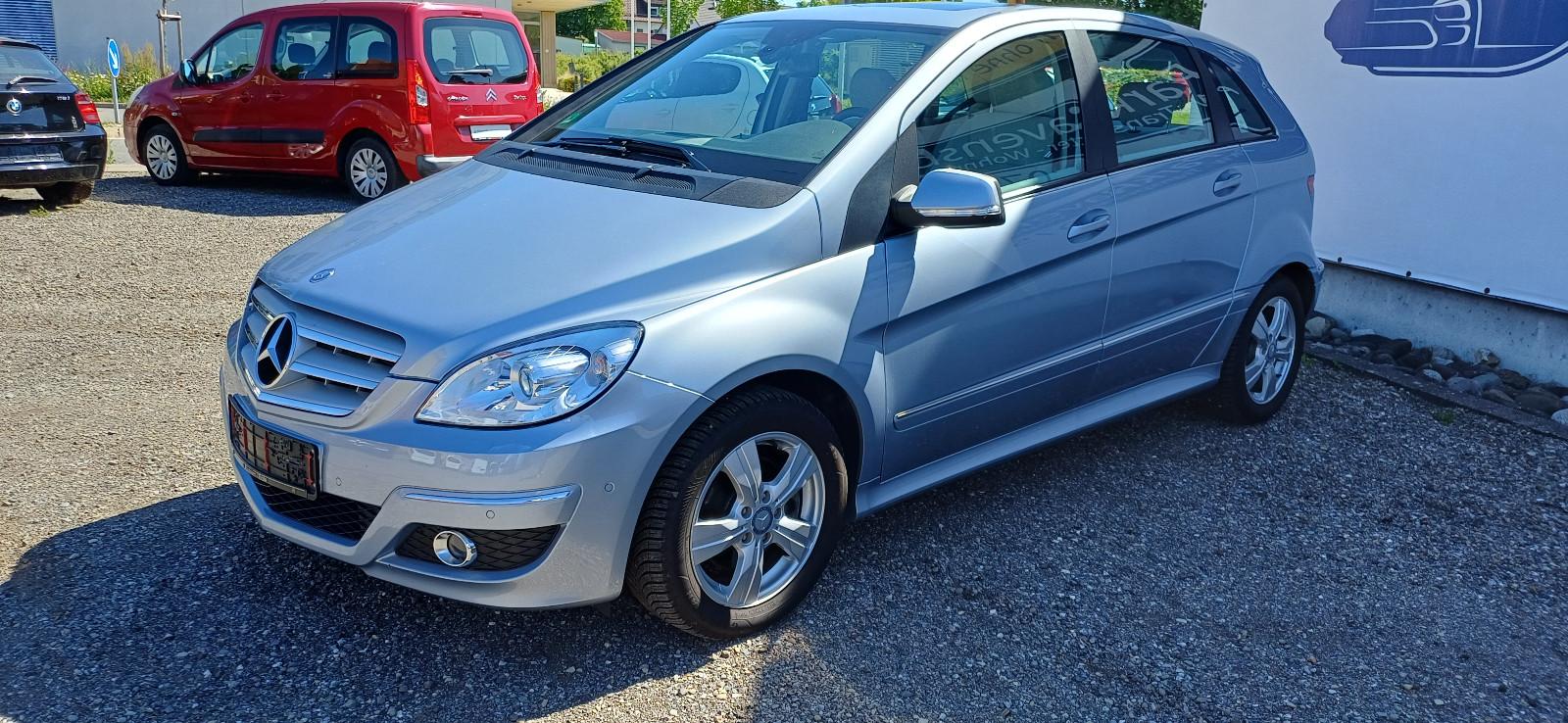 Mercedes-Benz B 200 Pano Autom. PDC