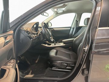 BMW X4 - 10