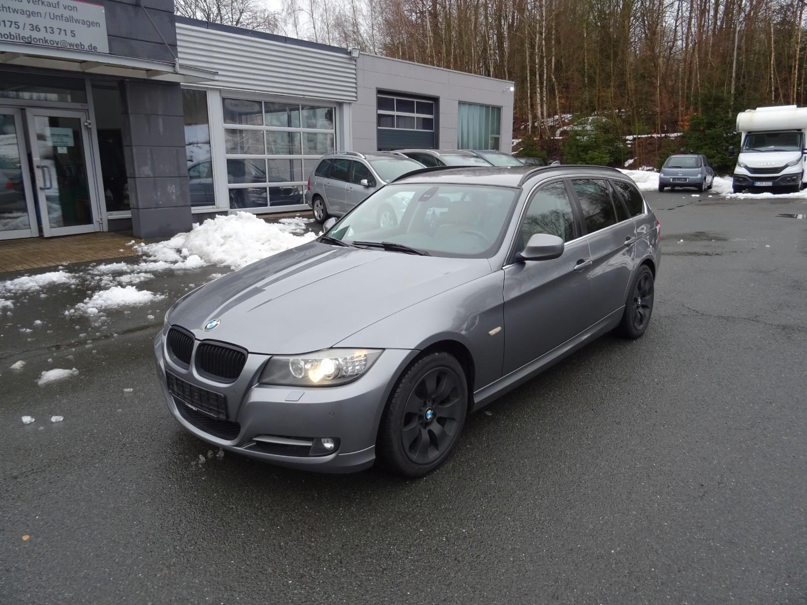 BMW 320xd 3 Touring E91 xDrive Logic7 Combox Navi