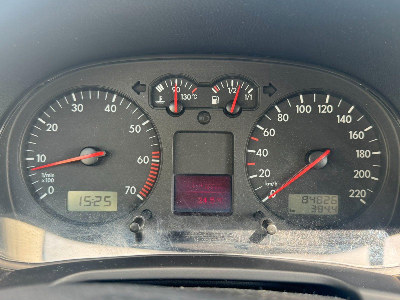 Volkswagen Golf 2004 — photo 7