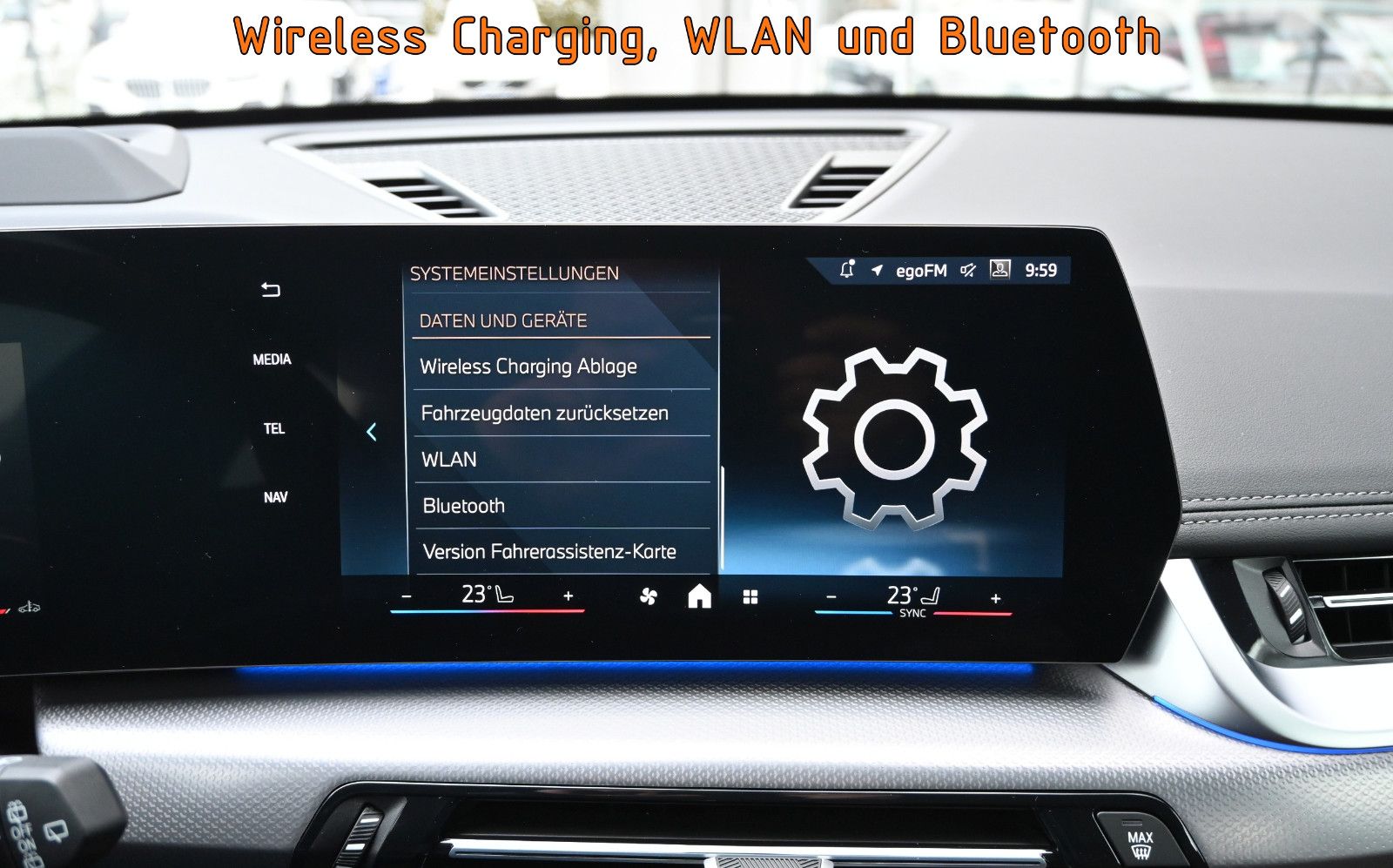 Fahrzeugabbildung BMW X1 xDrive23i M-Sport °ACC°AHK°360°MEMO°HARMAN°