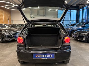 MYAUTOCENTER – Gebraucht- und Jahreswagen mit Werkstattservice in Pfaffenhofen Volkswagen Polo IV Comfortline *TÜV NEU*KLIMA*ELEKTR.FENSTE