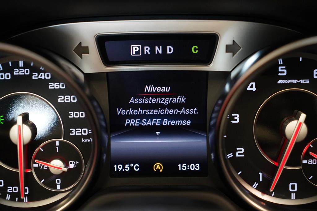 Mercedes-Benz SL 63 AMG