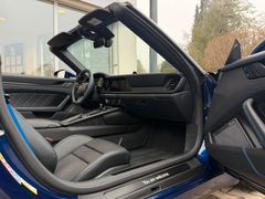 PORSCHE 992 Carrera GTS Cabriolet / INNODRIVE / 360° PORSCHE 992 Carrera GTS Cabriolet / INNODRIVE / 360°
