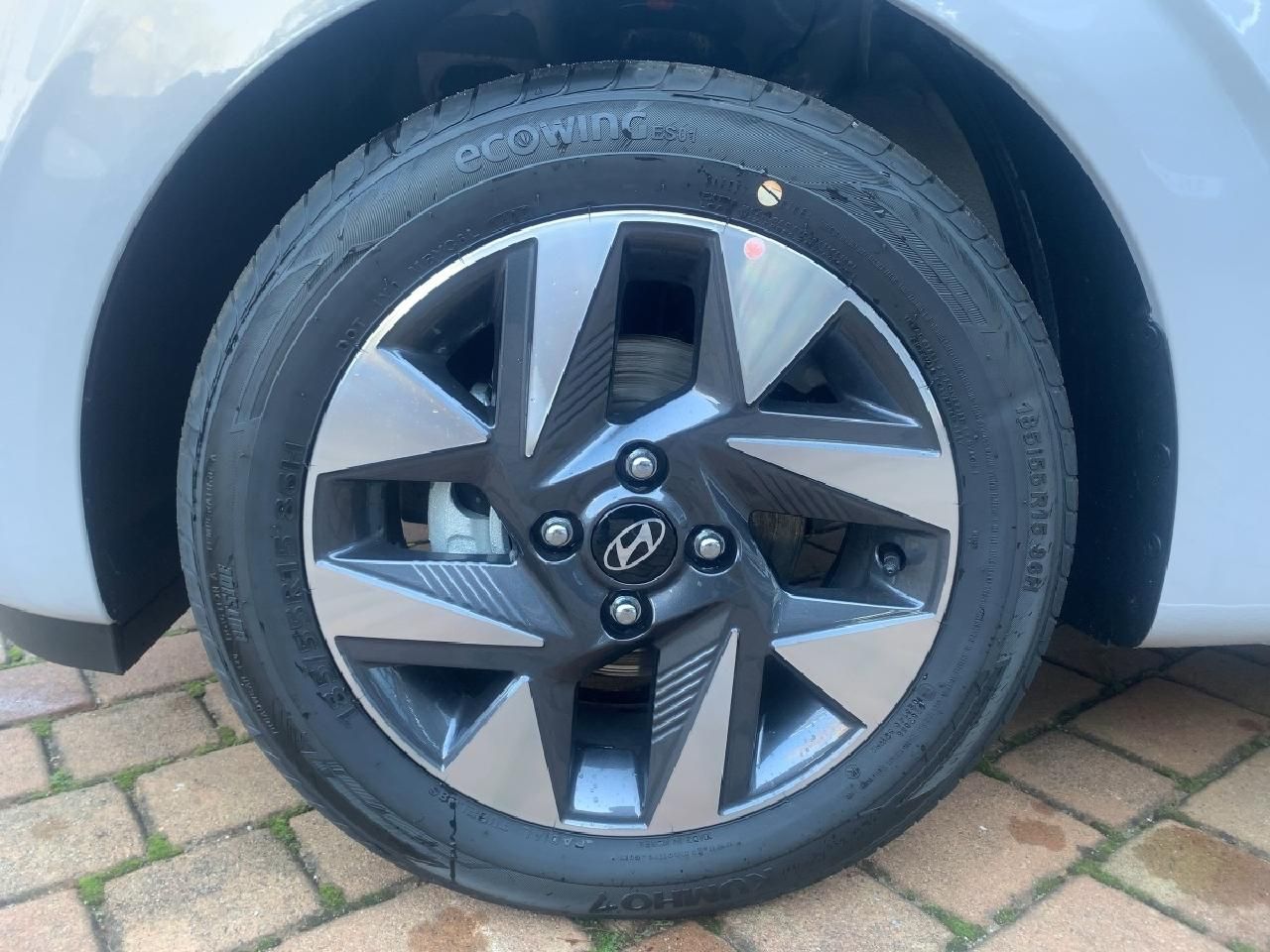 Fahrzeugabbildung Hyundai i10 Trend