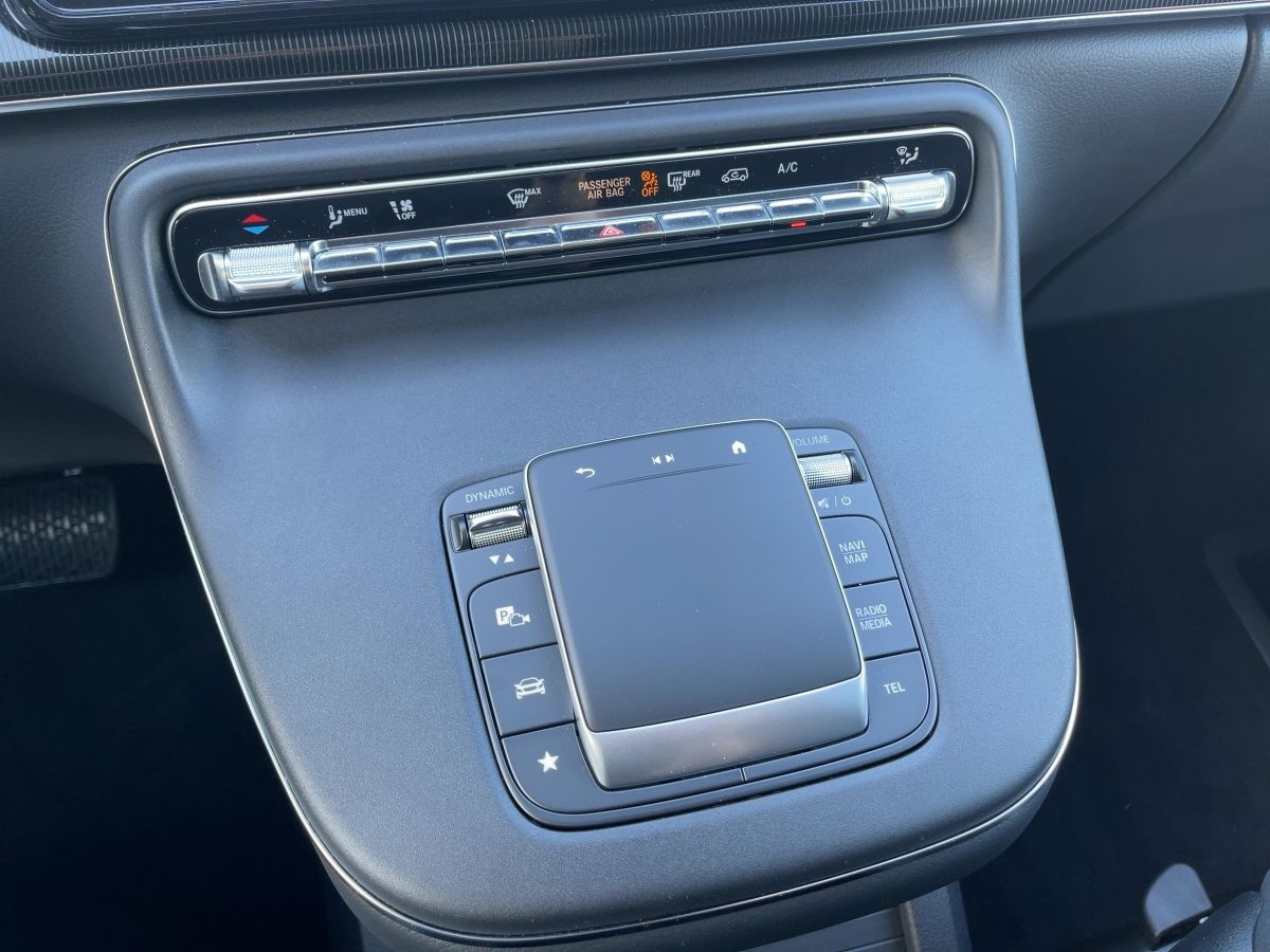 Fahrzeugabbildung Mercedes-Benz V 250 d extralang Navi/Kamera/Distronic/17''