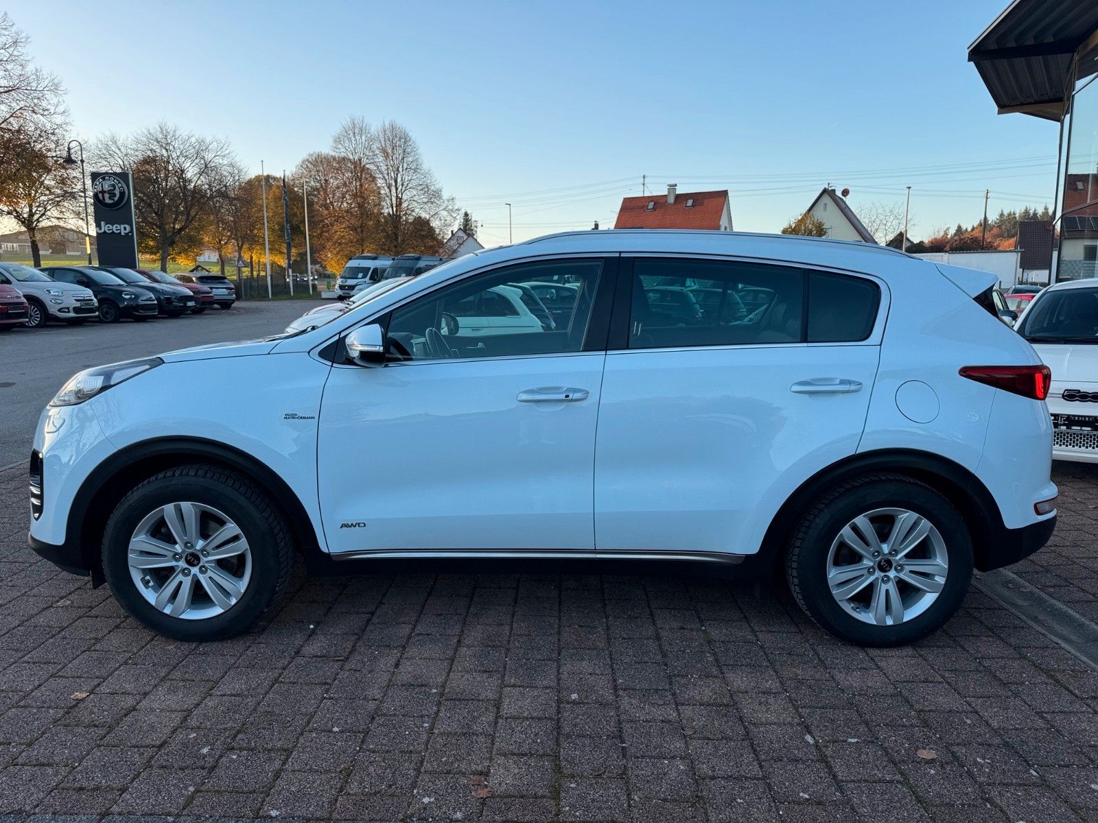 Fahrzeugabbildung Kia Sportage  1.6 T-GDI AWD GT LINE GLASDACH AHK