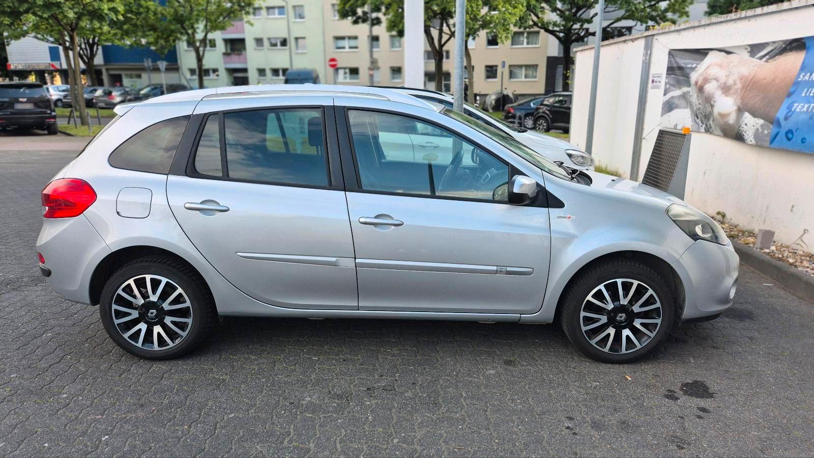 Renault Clio 2012 — engine 103 HP (76kW)
