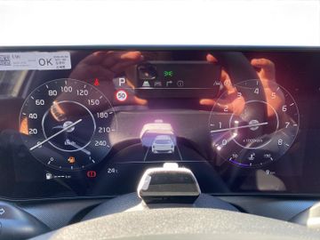 Kia XCeed 1.6T 180 DCT Spirit Pano. * JBL * Memory