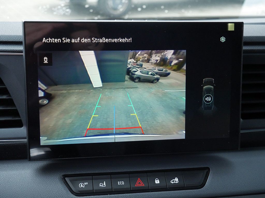 Fahrzeugabbildung Renault Master FWD Kasten L2H2 3.5to dCi 130 PDC AHK LED