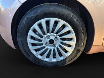 Fiat 500 e Basis 42kWh Carplay+KlimaA+Spurhalte.