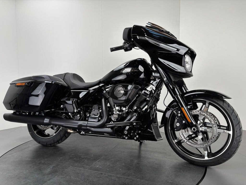 Fahrzeugabbildung Harley-Davidson STREET GLIDE *NEUWERTIG *MY25