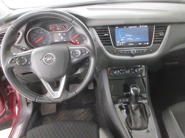 Fahrzeugabbildung Opel Grandland X Innovation 1.5D LED/NAVI/PANO/PDC