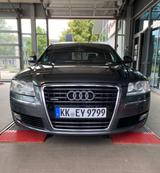 Audi A8 4.2 TDI tiptronic quattro -