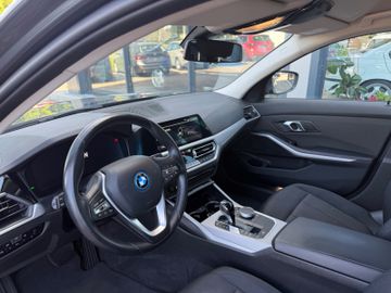 BMW 320 - 5