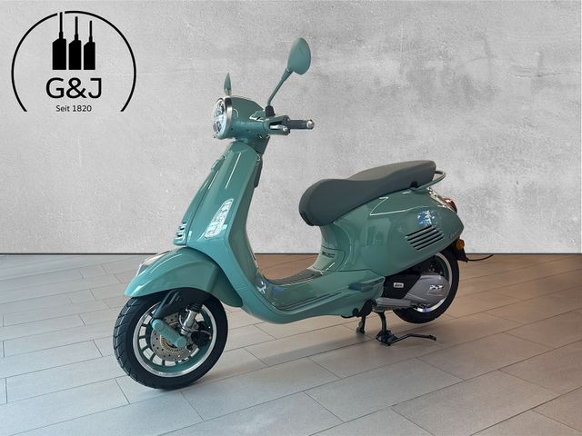 Vespa Primavera 125 Livrea 80th