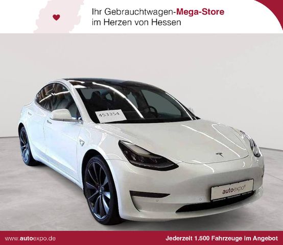 Tesla Model 3 Langstreckenbatt. Allradantrieb