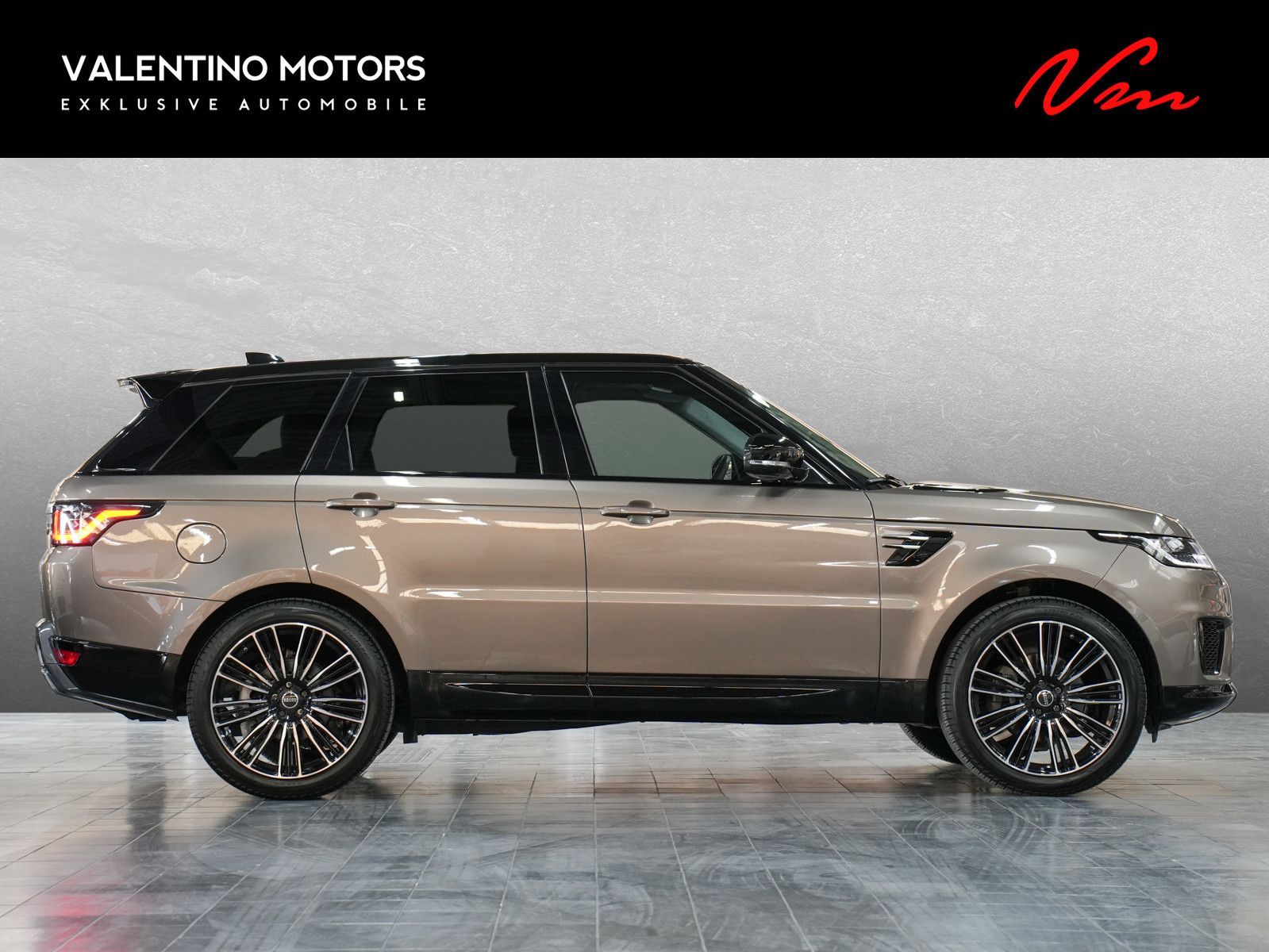 Fahrzeugabbildung Land Rover Range Rover Sport HSE 3.0 SDV6 - neuer ATM | 22"