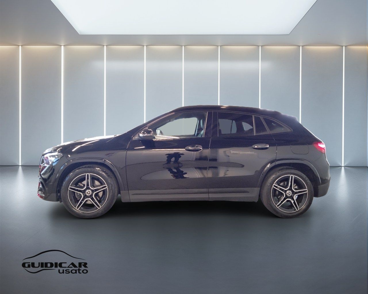 Mercedes-Benz GLA-H247 2023 - GLA 200 d AMG Line imagem 3