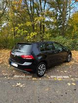 Volkswagen Golf VII 1.0 TSI Sound Edition - Top gepflegt - Volkswagen Golf: Schwarz, Edition