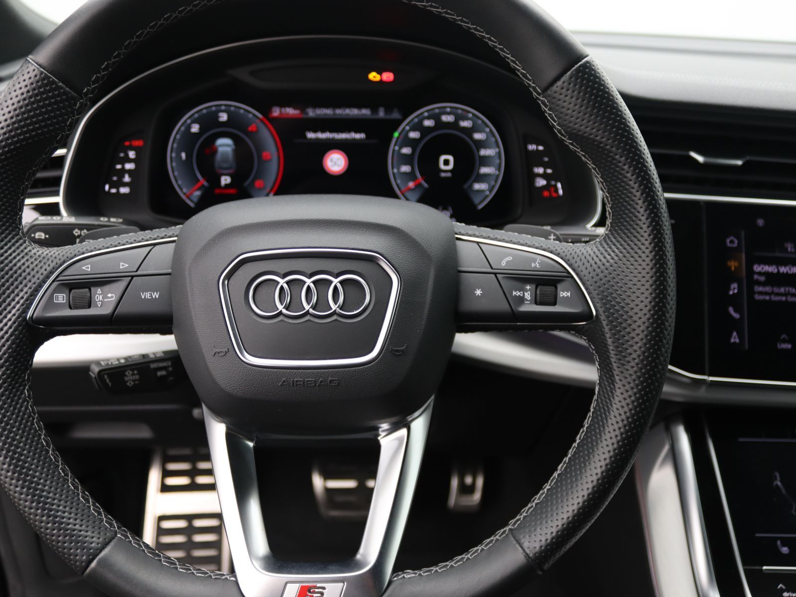 Audi Q8 - Bild 13