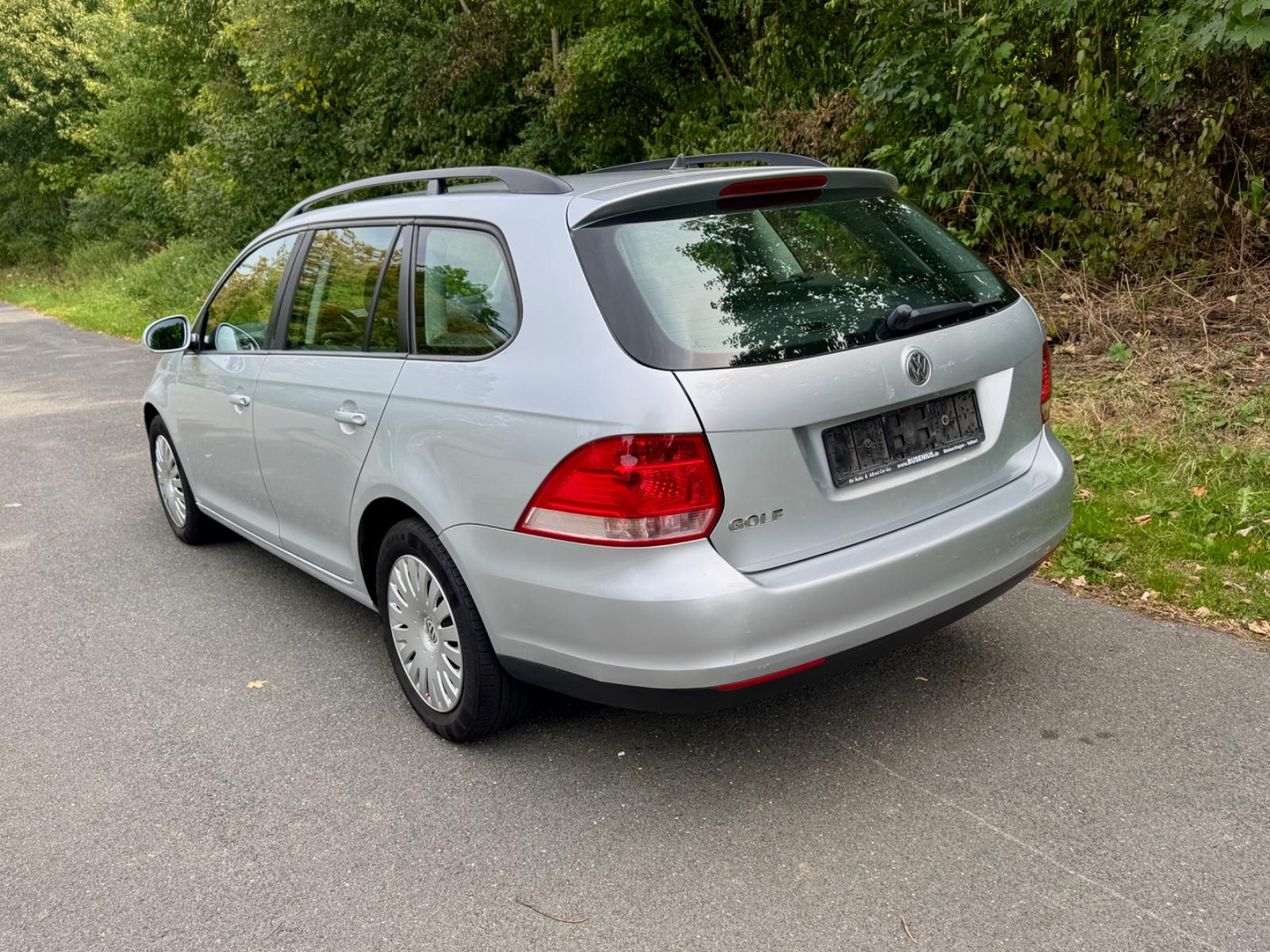 Volkswagen Golf 2008 — rear view