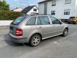 Skoda Fabia 1.9TDi Kombi 101PS Sitzheizung... - Skoda Fabia mit Diesel-Antrieb: Scheckheftgepflegt, Kombi, 1.9