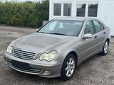 Mercedes-Benz C 220 C -Klasse Lim. C 220 CDI - Mercedes-Benz C 220 aus 2004: Cdi
