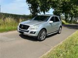 Mercedes-Benz ML 300 CDI 4MATIC BlueEFFICIENCY - - gebrauchte Mercedes-Benz ML 300 aus dem Jahr 2010