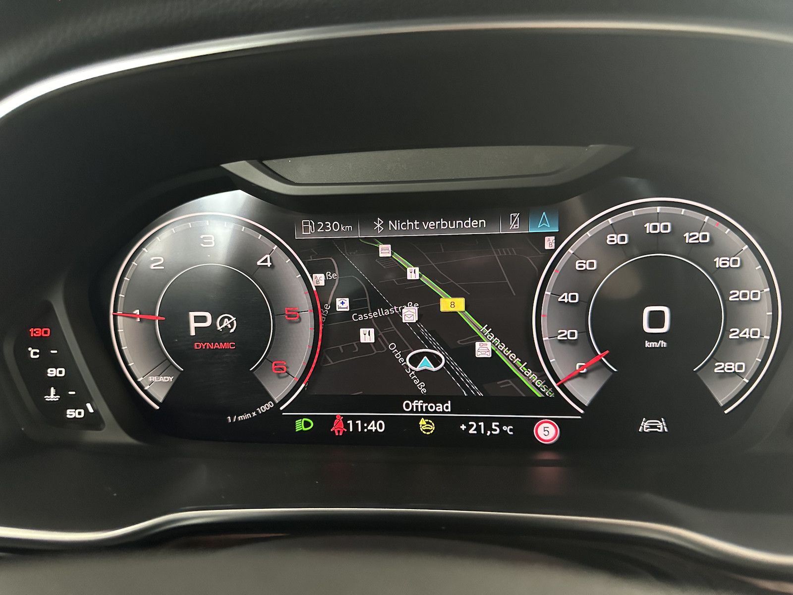 Fahrzeugabbildung Audi Q3 Sportback 35 TDI S line/Pano/Matrix/20´/RFK