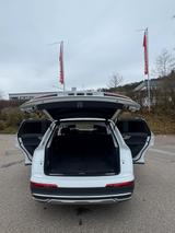 Audi Q7 45 TDI quattro tiptronic -3.0 V6 - Behindertengerechte Audi Q7