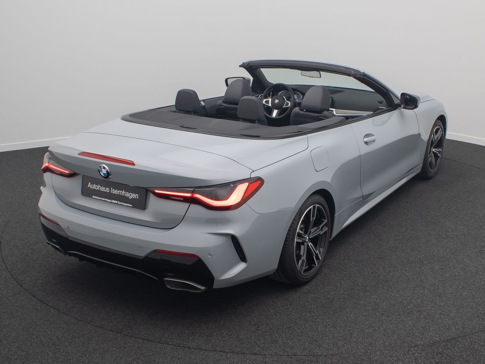 Fahrzeugabbildung BMW M440i Cabrio DAB H/K CockPitPro AHK Alarm 18Zoll